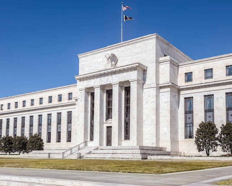 Central bank should cut US interest rates ‘gradually