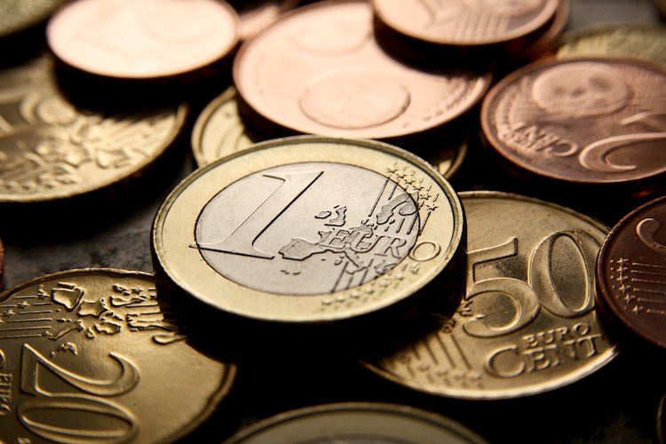 EUR/USD jumps higher on robust Eurozone GDP growth, hot inflation